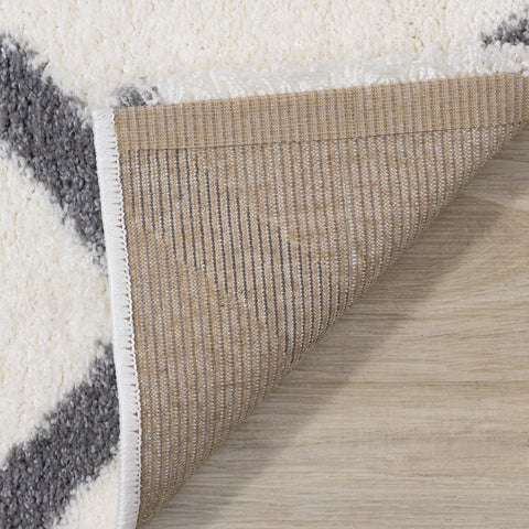 Fergus White Grey Ogee Bulky Shag by Kalora Interiors
