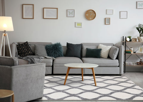Fergus White Grey Ogee Bulky Shag by Kalora Interiors
