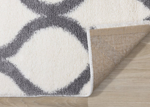 Fergus White Grey Ogee Bulky Shag by Kalora Interiors
