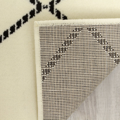 Fiona 3617_0933 White Black Lattice Area Rug by Novelle Home