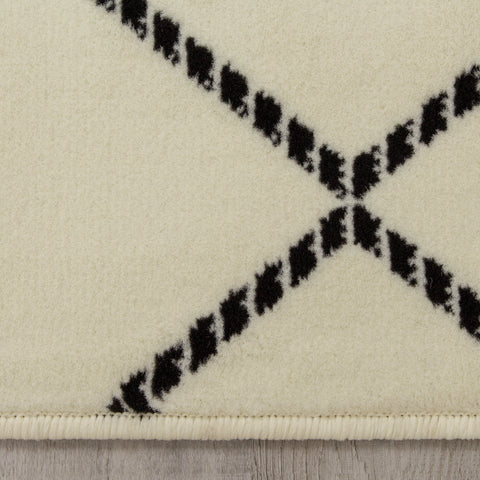 Fiona 3617_0933 White Black Lattice Area Rug by Novelle Home