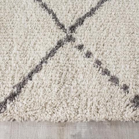 Matrique 5413_3A18 White Grey Lattice Shag Area Rug by Novelle Home
