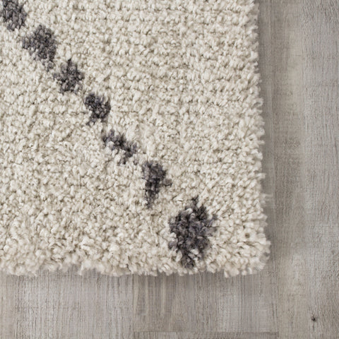 Matrique 5413_3A18 White Grey Lattice Shag Area Rug by Novelle Home