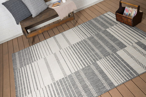 Oksana OKS-01704A-GRY Indoor-Outdoor Geometric Grey Area Rug By Viana Inc