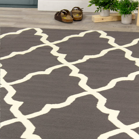 Fiona 3603_1911 Grey Cream Ogee Pattern Area Rug by Novelle Home