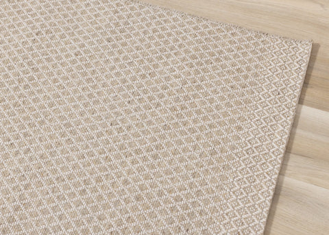 Peak Beige Small Crosshatch Geometric Rug by Kalora Interiors