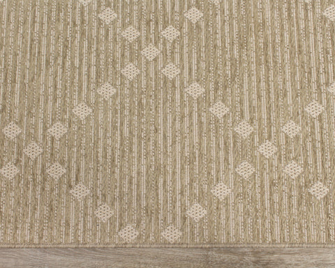 Vista Beige Cream Dot Trellis Indoor/Outdoor Rug by Kalora Interiors